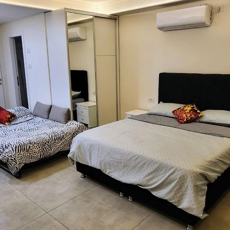 Coral Suite New Vacation Apartment Eilat Exteriör bild