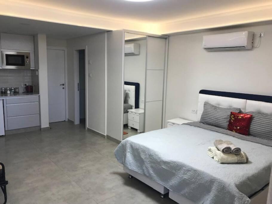 Coral Suite New Vacation Apartment Eilat Exteriör bild